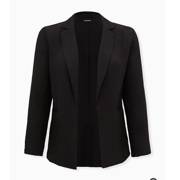 NWT Torrid Sz 3X Black Boyfriend Textured Woven Blazer plus size - Picture 2 of 3